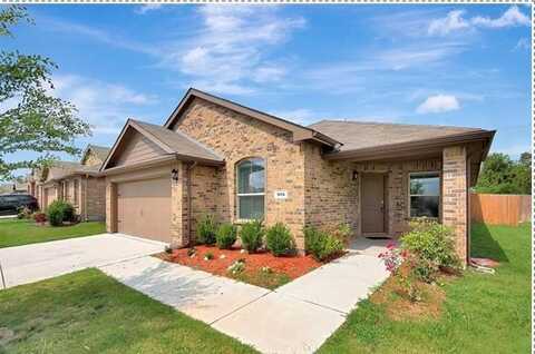 945 Loftin Street, Crowley, TX 76036
