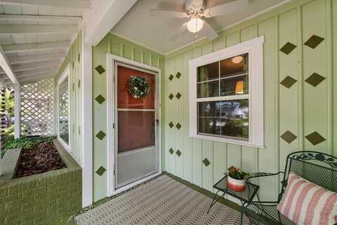 1124 W Tucker Boulevard, Arlington, TX 76013