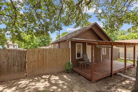 606 N Needmore Street, Athens, TX 75751