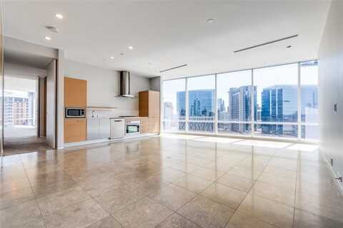 2430 Victory Park Lane, Dallas, TX 75219