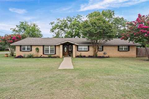 225 S Avenue A, Crawford, TX 76638