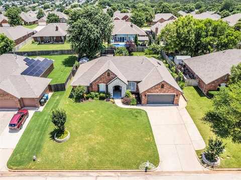 2044 Yorkshire Drive, Midwest City, OK 73130
