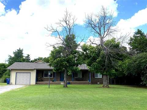 513 S Lakehoma Place Drive, Mustang, OK 73064