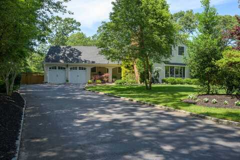 11 Harbor Road, Hampton Bays, NY 11946