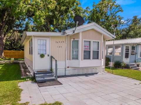 36920 Happy Days Drive, Zephyrhills, FL 33541