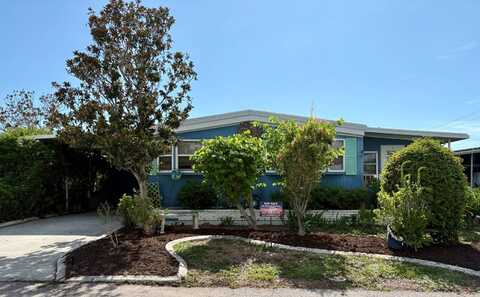 465 Zacapa, Venice, FL 34285