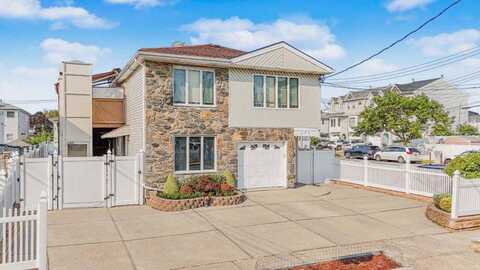 197 Slater Boulevard, Staten Island, NY 10305