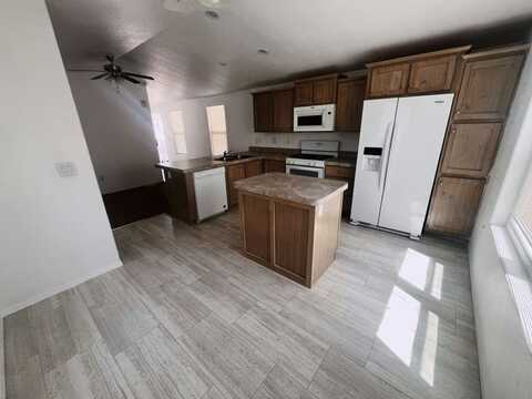 4400 W Florida Avenue #277, Hemet, CA 92545