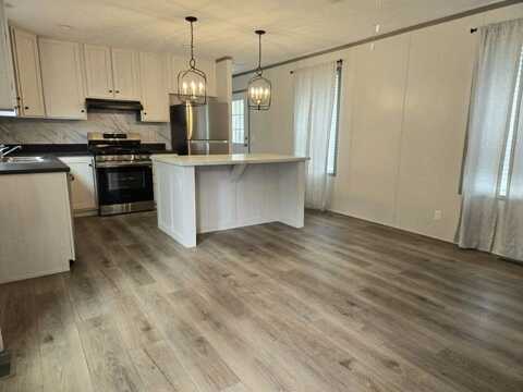 107 - 112th SQ NE, Blaine, MN 55434