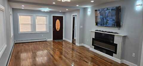 118 ave & 202 st, Saint Albans, NY 11412
