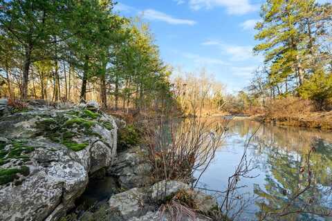 22 Painted Bunting Trail, Smithville, OK 74957