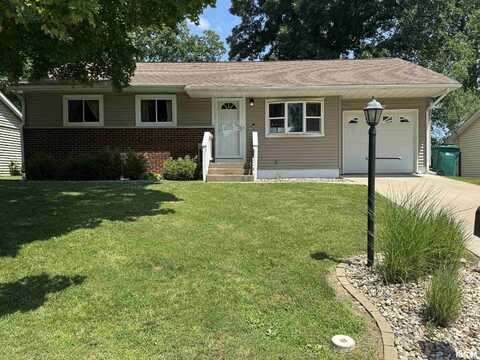 326 DUNDEE Road, East Peoria, IL 61611