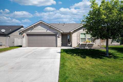 6903 Boulder Drive, Pasco, WA 99301