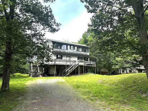 54 Lenape Drive, East Stroudsburg, PA 18302