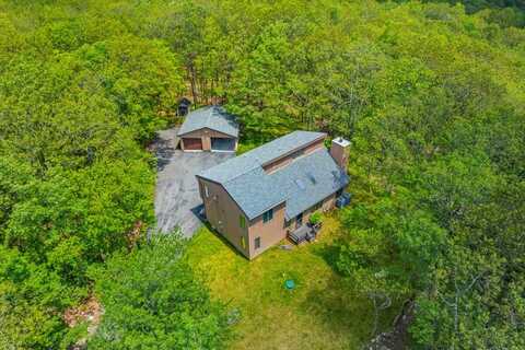 146 Algonquin Trail, Albrightsville, PA 18210