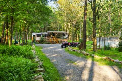 149 Deer Path Lane, Pocono Summit, PA 18346