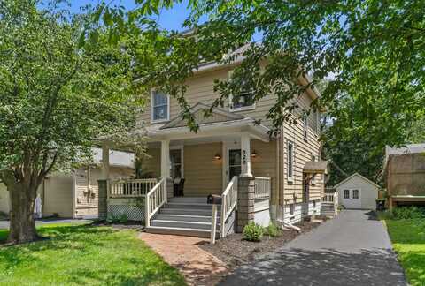 620 Wallace Street, Stroudsburg, PA 18360