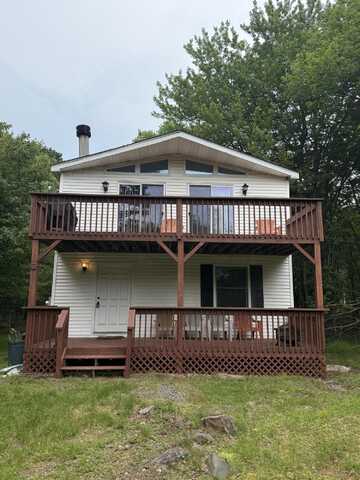281 Fern Ridge Road, Blakeslee, PA 18610