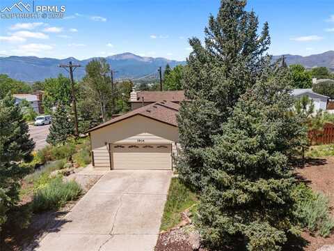 3904 Jasmine Street, Colorado Springs, CO 80907