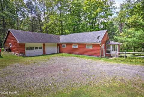 1350 Rt 390, Greentown, PA 18426