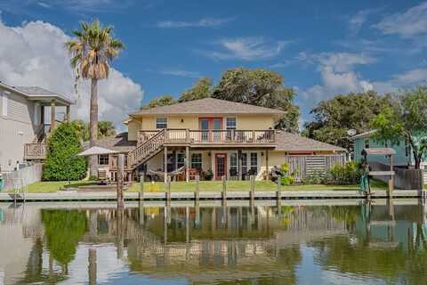 4 Pelican, ROCKPORT, TX 78382