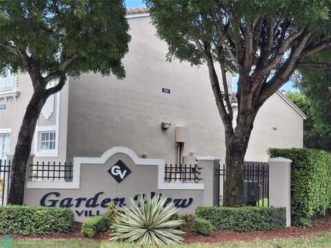 7261 NW 174th Ter, Hialeah, FL 33015