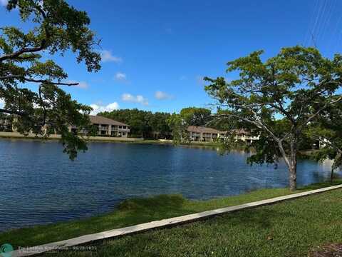 485 NW 210th St, Miami Gardens, FL 33169