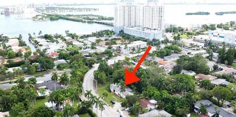 1050 NE 82nd St, Miami, FL 33138