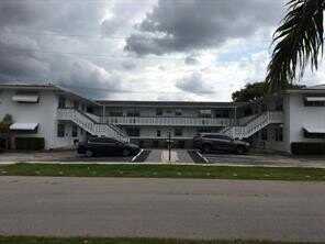 419 S Crescent Dr, Hollywood, FL 33021