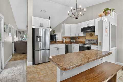5157 NW 11th Ln, Deerfield Beach, FL 33064