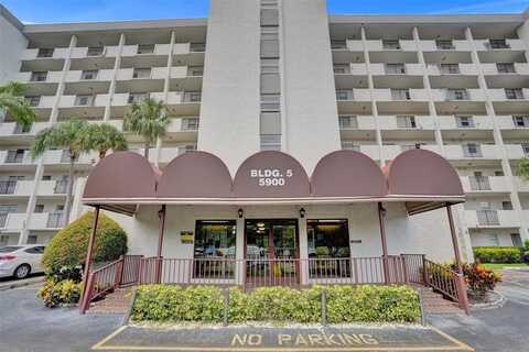 5900 NW 44th St, Lauderhill, FL 33319