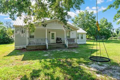 220 West Ave, Wewahitchka, FL 32465