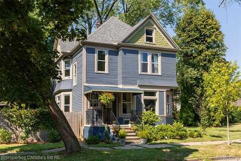 1225 Fischer Street, Detroit, MI 48214
