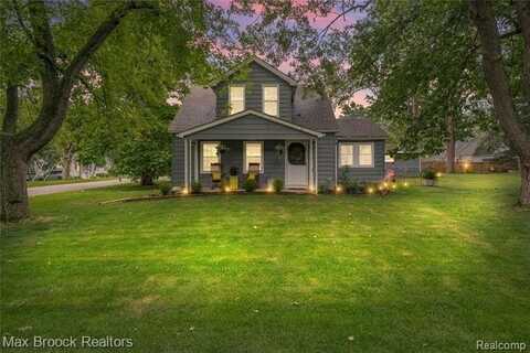 3705 Sancroft Avenue, West Bloomfield, MI 48324