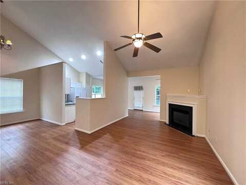 604 Holmes Boulevard, Yorktown, VA 23692
