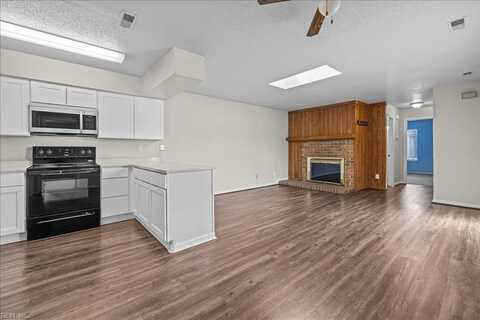 1150 Ocean Pebbles Way, Virginia Beach, VA 23451