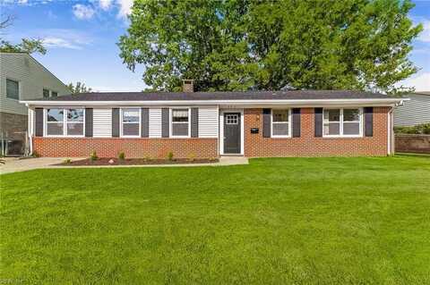 552 Boxwood Lane, Virginia Beach, VA 23452