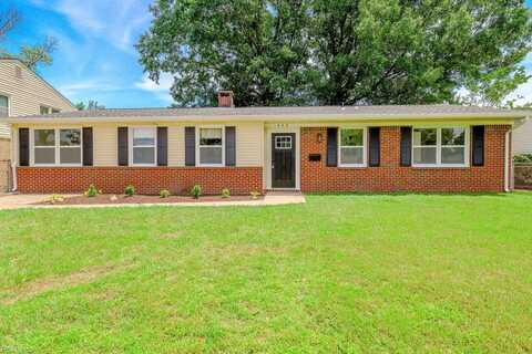 552 Boxwood Lane, Virginia Beach, VA 23452