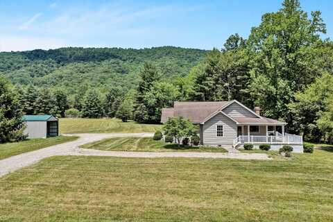 8055 Johns Creek RD, New Castle, VA 24127
