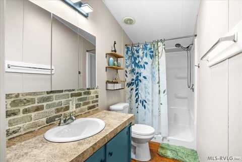 508 Almond, Bracey, VA 23919
