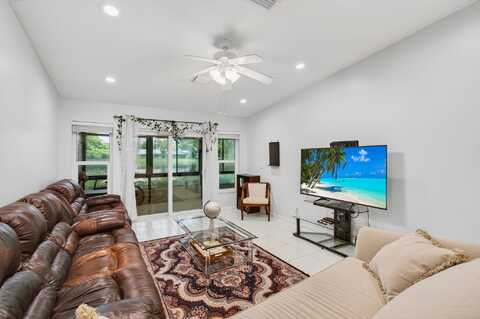 18541 Cherborg Drive, Boca Raton, FL 33496