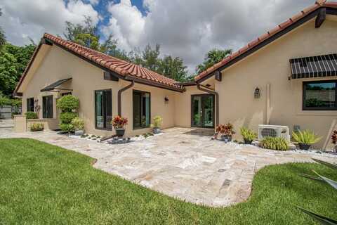 21734 San Simeon Circle, Boca Raton, FL 33433
