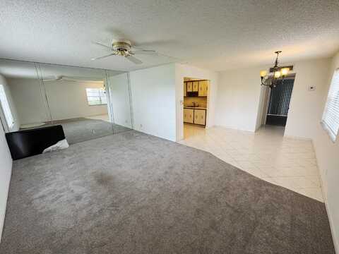 490 Flanders K, Delray Beach, FL 33484