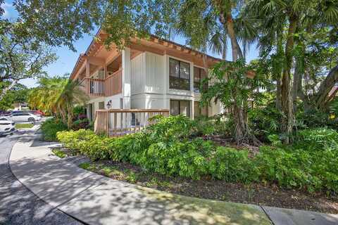 419 Brackenwood Lane S, Palm Beach Gardens, FL 33418