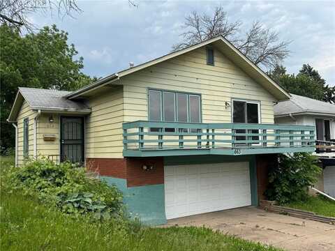 663 Iowa Avenue E, Saint Paul, MN 55106
