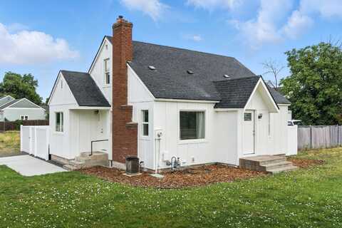 804 N PIERCE Rd, Spokane Valley, WA 99037