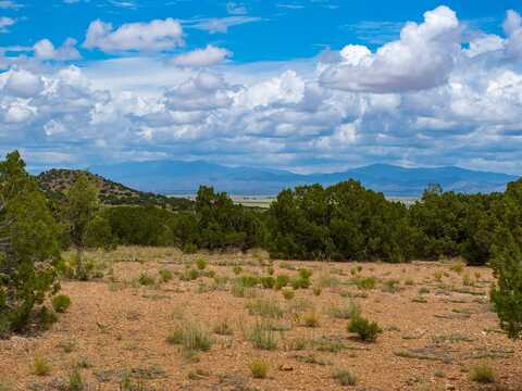 120 Silver Hills, Santa Fe, NM 87508