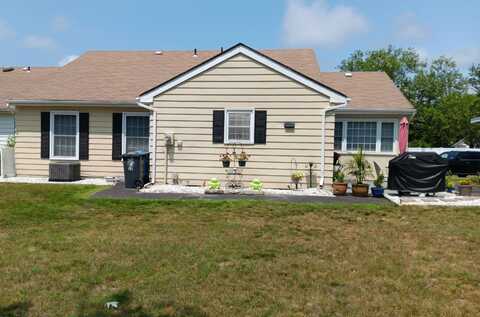 17 Dover Walk, Toms River, NJ 08753