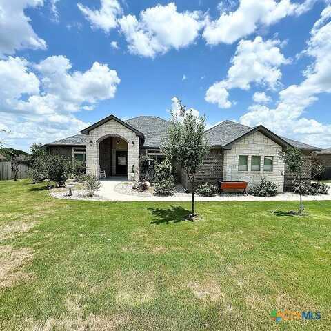 1066 Vista Drive, Salado, TX 76571