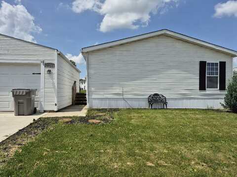 6911 Autumn Chase, Ft Wayne, IN 46818